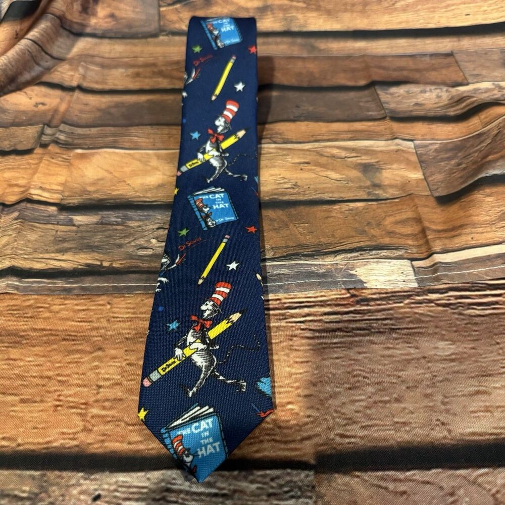 Dr Seuss The Cat in the Hat Necktie Novelty Tie Book Teacher Read Across America